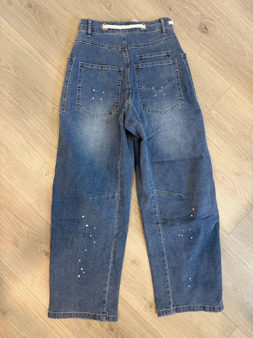 Blue Barrel Jeans with Drawstring, Front Pocket, + Vintage Denim- SIZE 2 NEW - Picture 9 of 9